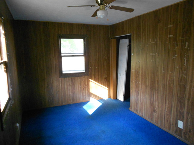 107 Luana Road Joliet, IL 60433 - Photo 12 of 17