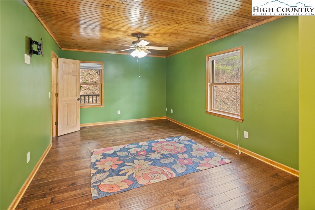 209 Wards Branch Road Sugar Grove, NC 28679 - Photo 13 of 50 Gallery Image 13
