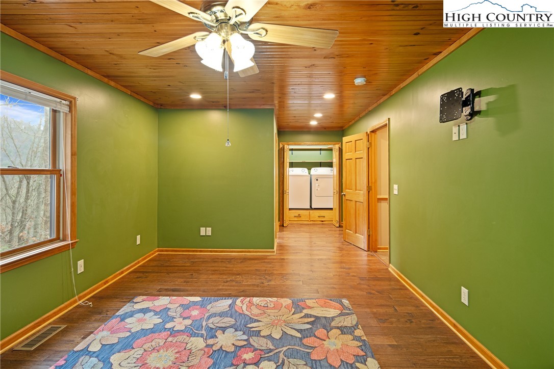 209 Wards Branch Road Sugar Grove, NC 28679 - Photo 14 of 50 Gallery Image 14