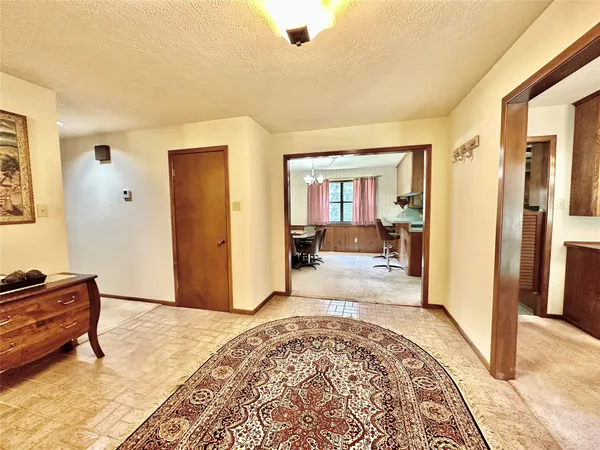 $448,900 | 222 County Road 3085, Colmesneil, TX 75938