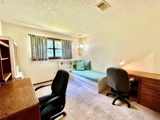 $448,900 | 222 County Road 3085, Colmesneil, TX 75938