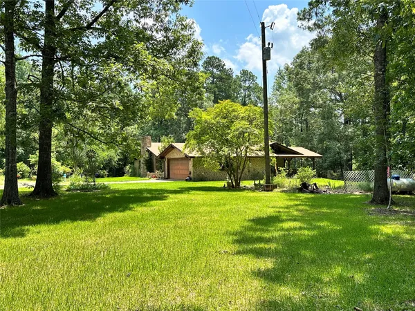 $448,900 | 222 County Road 3085, Colmesneil, TX 75938