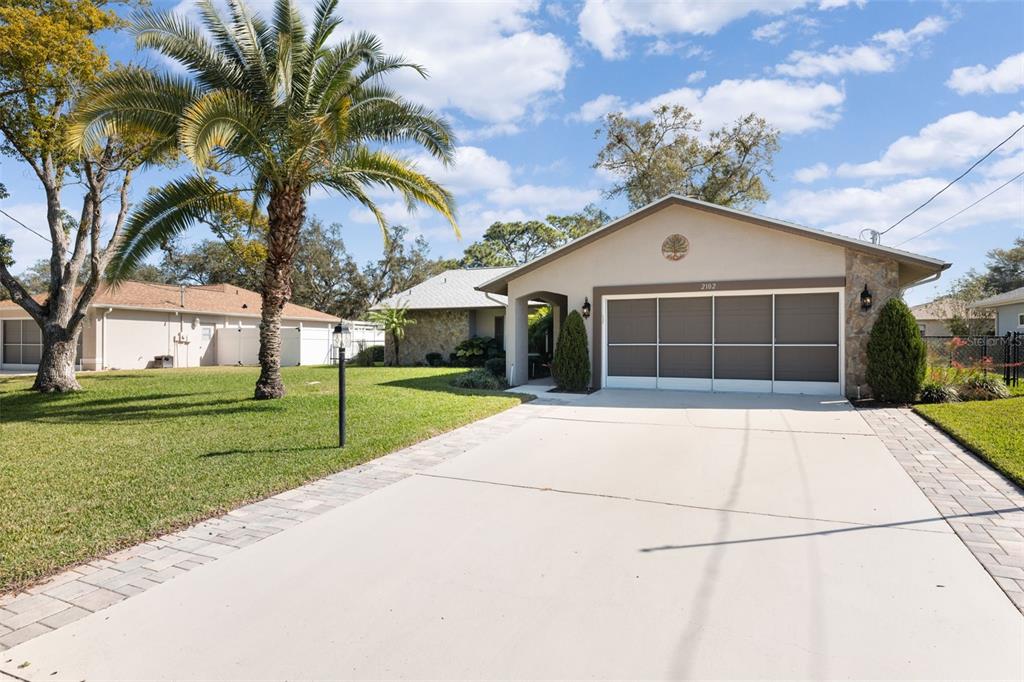 2102 Laredo Avenue Spring Hill, FL 34608 - Photo 5 of 51 Front Exterior