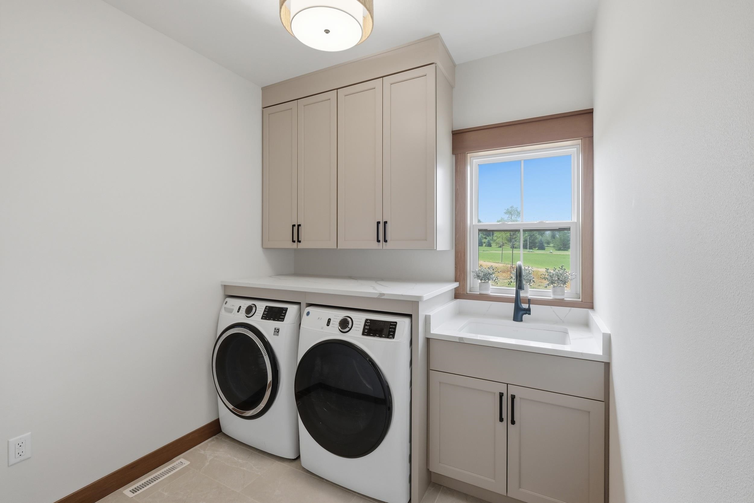 6651 Lucas Sun Prairie Sun Prairie, WI 53590 - Photo 26 of 66