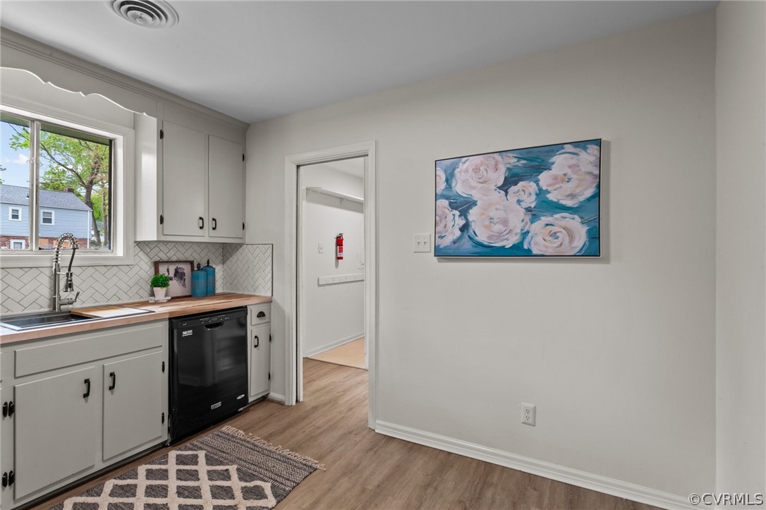 11137 Guilford Road North Chesterfield, VA 23235 - Photo 16 of 41 Gallery Image 16