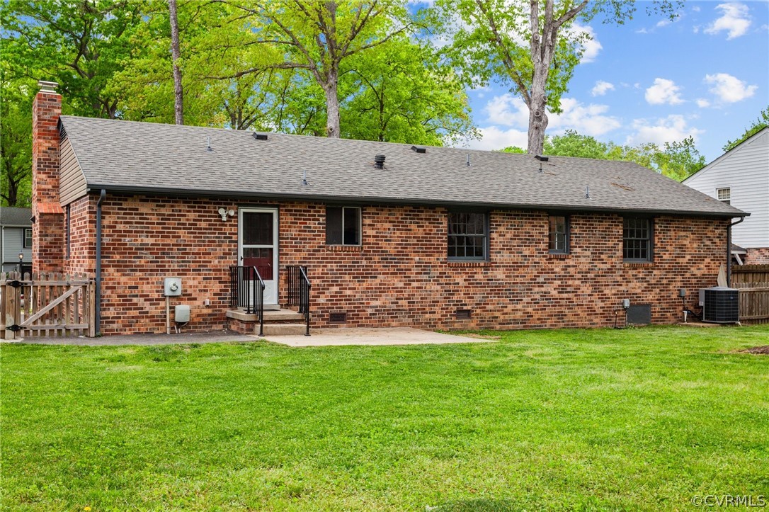 11137 Guilford Road North Chesterfield, VA 23235 - Photo 3 of 41 Gallery Image 3