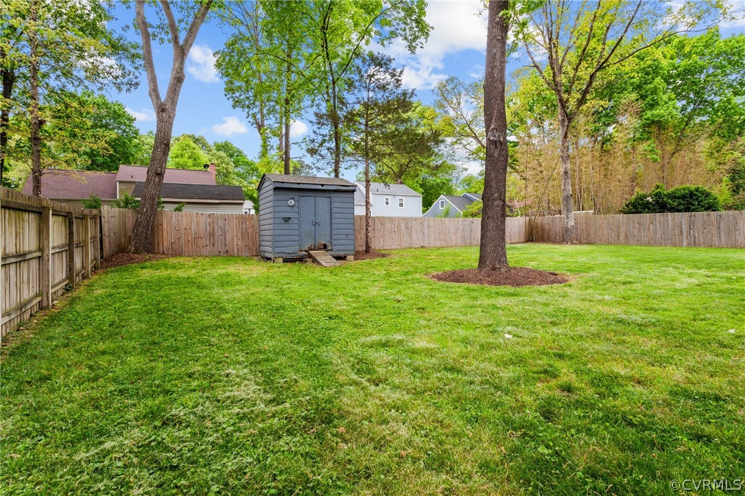 11137 Guilford Road North Chesterfield, VA 23235 - Photo 37 of 41 Gallery Image 37