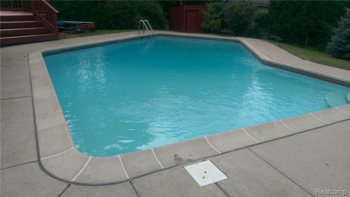 16910 Beverly Road Franklin, MI 48025 - Photo 49 of 49 pool 3.jpg