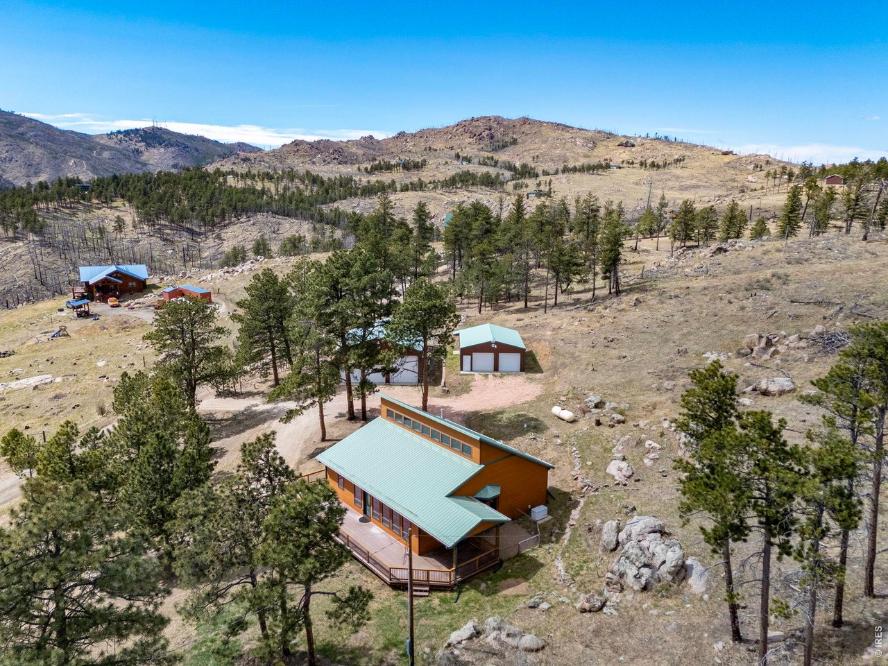 3069 Davis Ranch Road Bellvue, CO 80512 - Photo 4 of 39