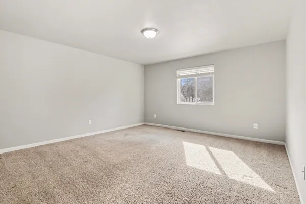 $299,999 | 423 Ellsworth Street, Bellevue, MI 49021