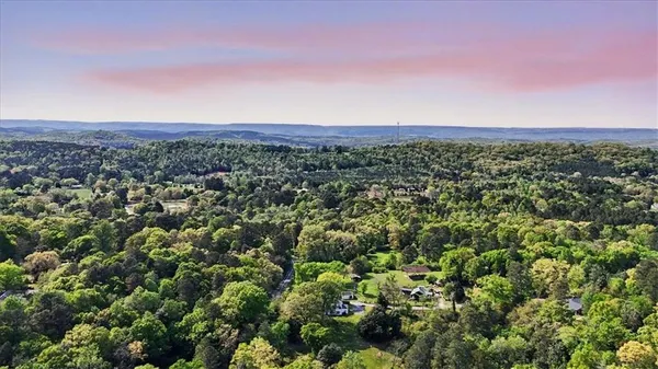 $375,000 | 189 Sturdivant Drive, Summerville, GA 30747