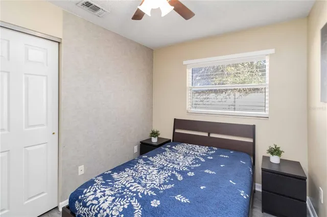 $345,000 | 204 Circle Hill Drive, Brandon, FL 33510