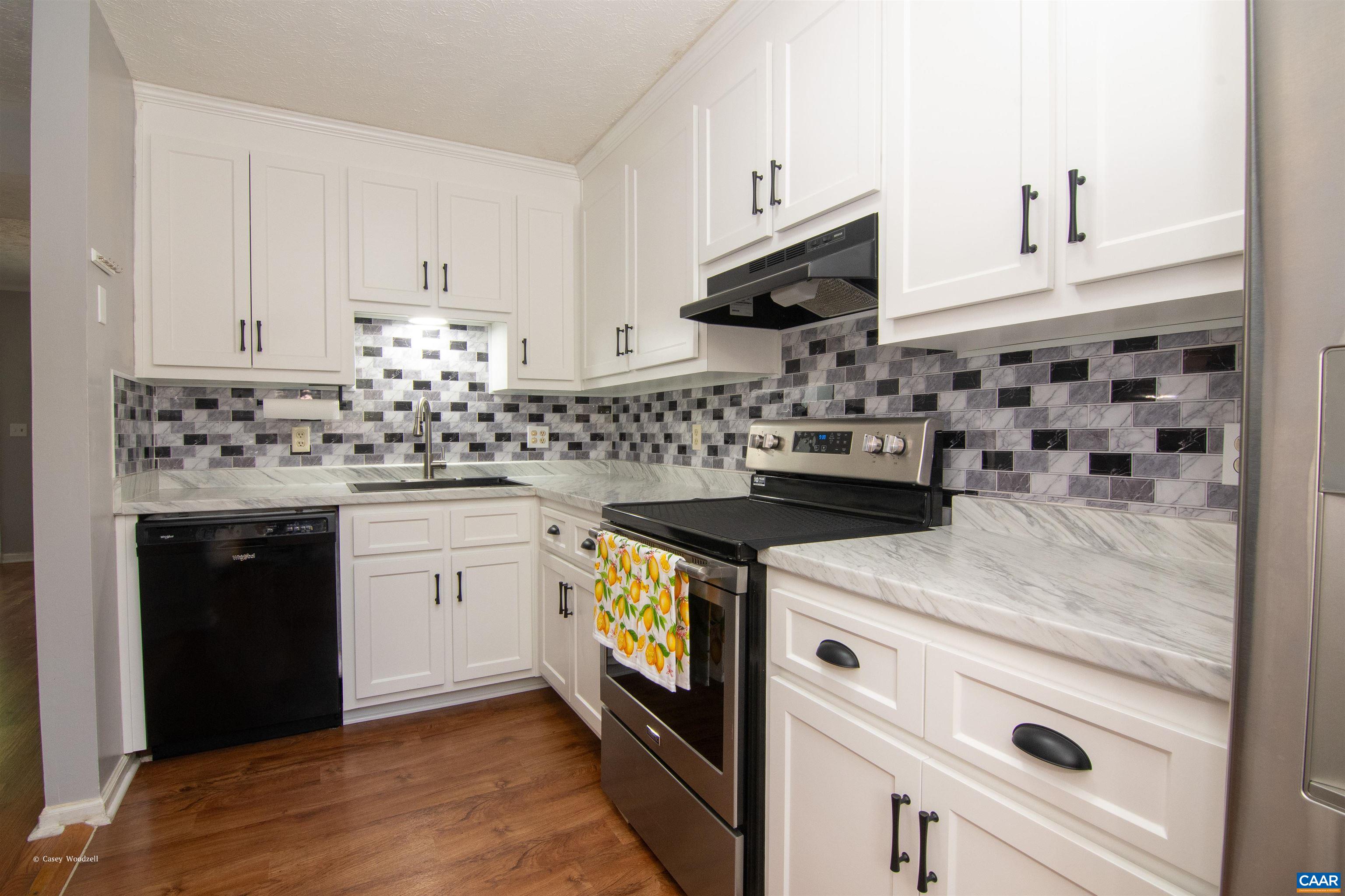 700 Rife Road, Unit 11D Waynesboro, VA 22980 - Photo 8 of 22 Gallery Image 8
