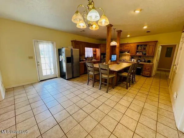 $375,000 | 1168 Clem Nettles Road, Jayess, MS 39641