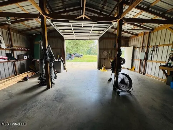 $375,000 | 1168 Clem Nettles Road, Jayess, MS 39641