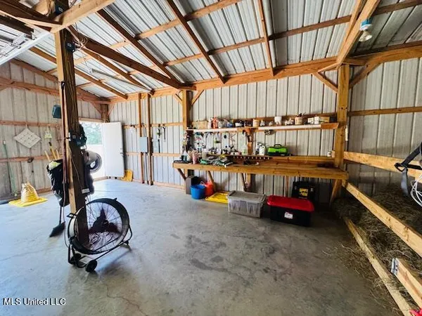 $375,000 | 1168 Clem Nettles Road, Jayess, MS 39641