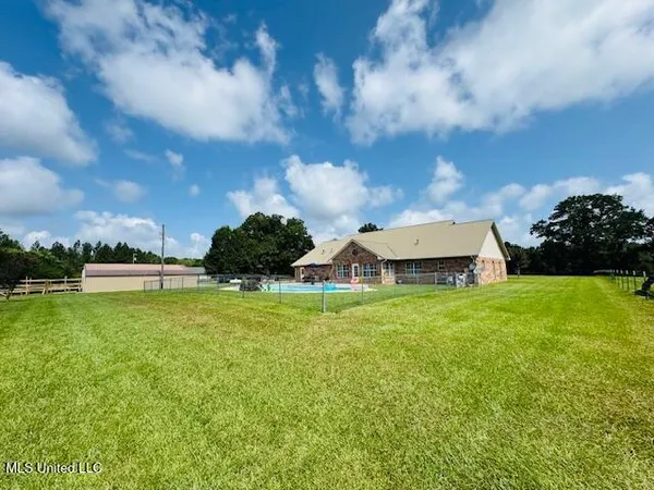 $375,000 | 1168 Clem Nettles Road, Jayess, MS 39641