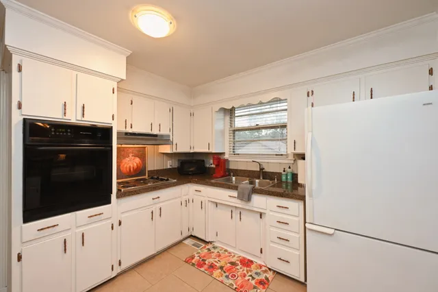 $370,000 | 117 Crossroad Drive, Hendersonville, TN 37075