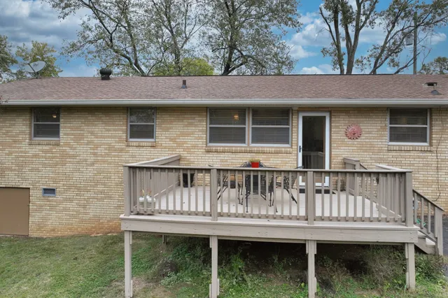 $370,000 | 117 Crossroad Drive, Hendersonville, TN 37075