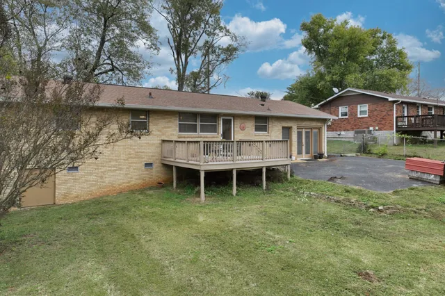 $370,000 | 117 Crossroad Drive, Hendersonville, TN 37075