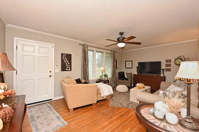 $370,000 | 117 Crossroad Drive, Hendersonville, TN 37075