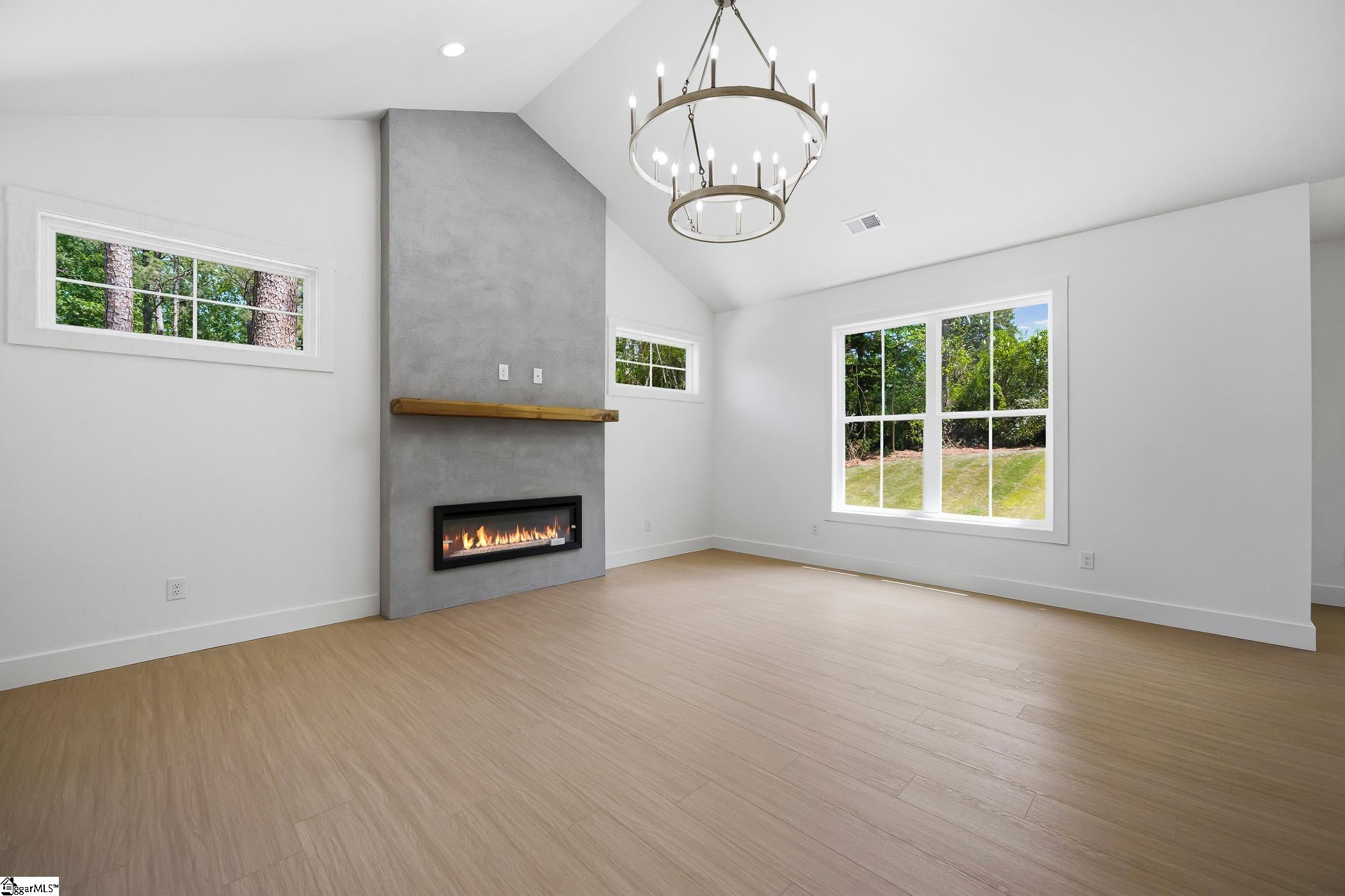 323 State Rd S-42-7065 Campobello, SC 29322 - Photo 8 of 32