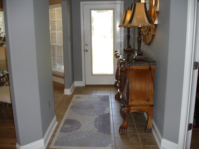 525 Sheffield Avenue Foley, AL 36535 - Photo 6 of 49 FOYER