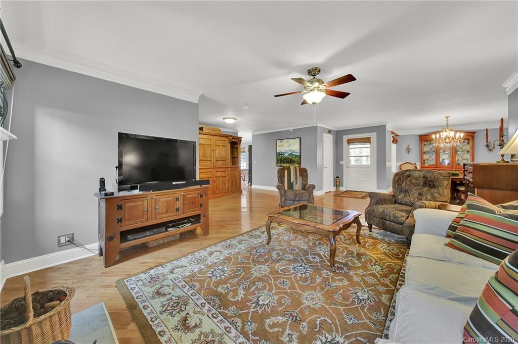 527 Canvasback Road Mooresville, NC 28117 - Photo 8 of 31 Gallery Image 8