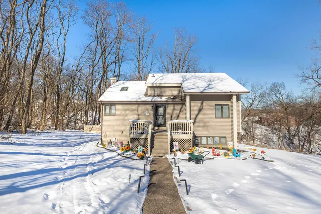 $505,000 | 39 Valleywood Lane, Galena, IL 61036