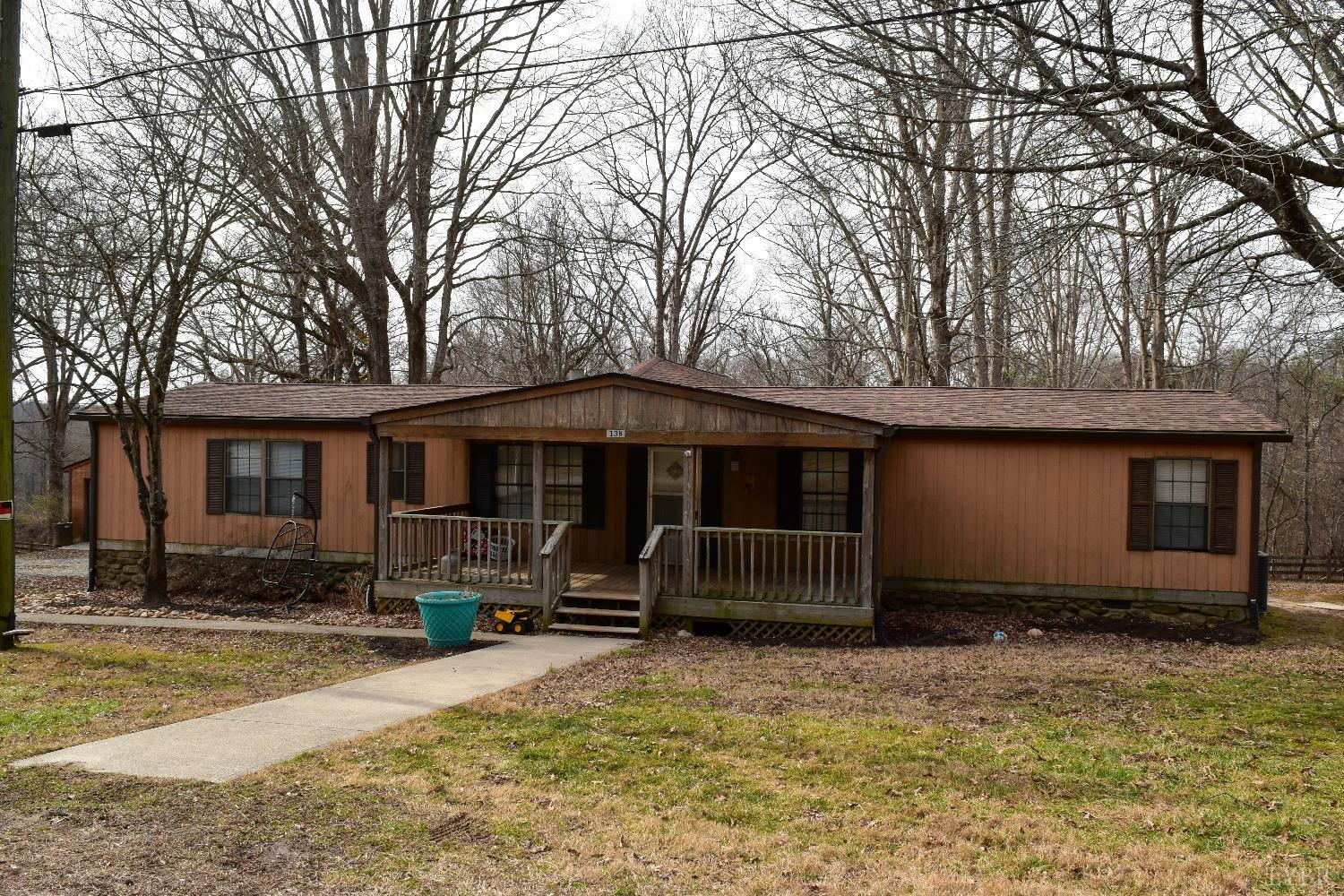 138 Summers Lane Amherst, VA 24521 - Photo 2 of 39 Gallery Image 2