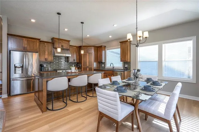 $489,500 | 18808 South Skyview Lane, Spring Hill, KS 66083