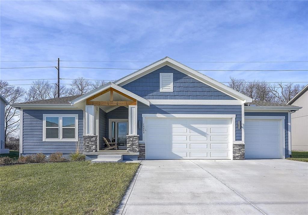 18808 South Skyview Lane Spring Hill, KS 66083 - Photo 2 of 41