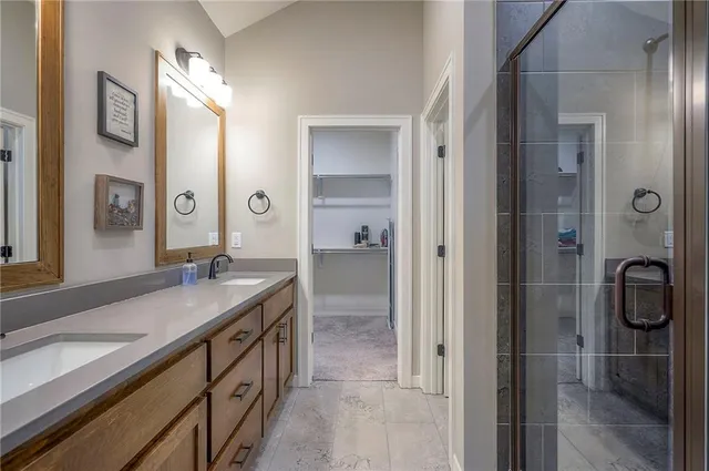 $489,500 | 18808 South Skyview Lane, Spring Hill, KS 66083