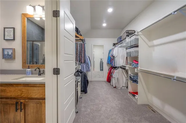 $489,500 | 18808 South Skyview Lane, Spring Hill, KS 66083