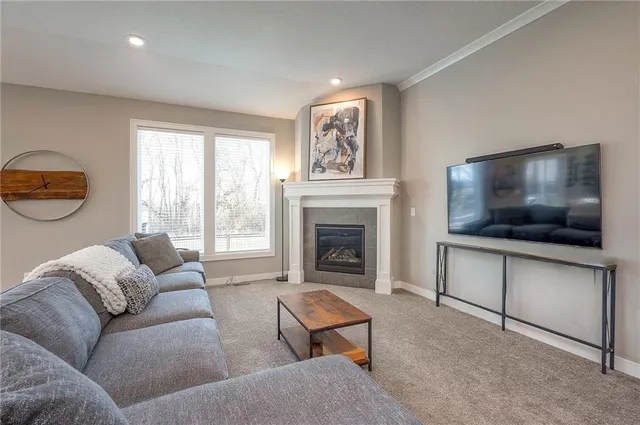 $489,500 | 18808 South Skyview Lane, Spring Hill, KS 66083