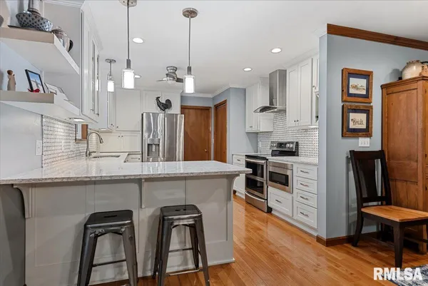 $310,000 | 2508 Charlack Avenue, Springfield, IL 62704