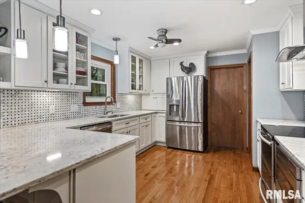 $310,000 | 2508 Charlack Avenue, Springfield, IL 62704