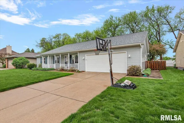 $310,000 | 2508 Charlack Avenue, Springfield, IL 62704
