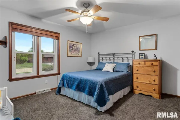 $310,000 | 2508 Charlack Avenue, Springfield, IL 62704