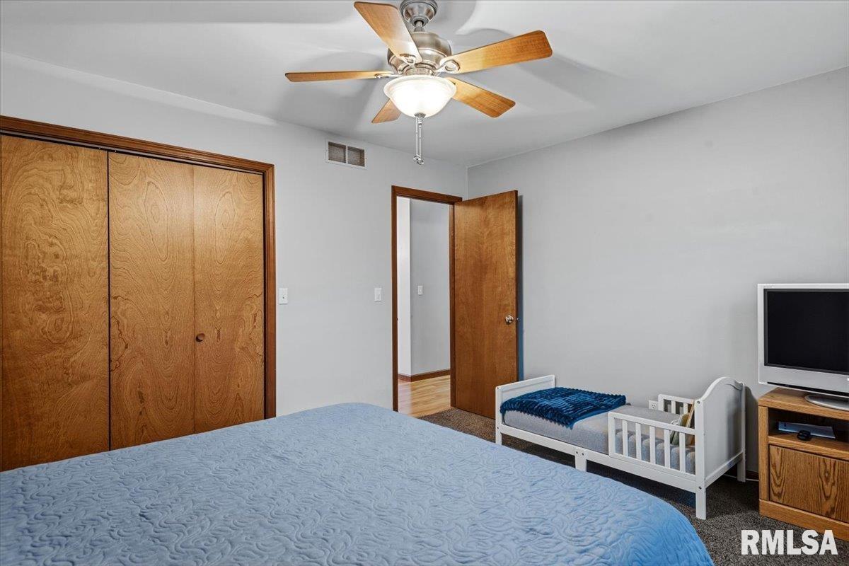 2508 Charlack Avenue Springfield, IL 62704 - Photo 25 of 44