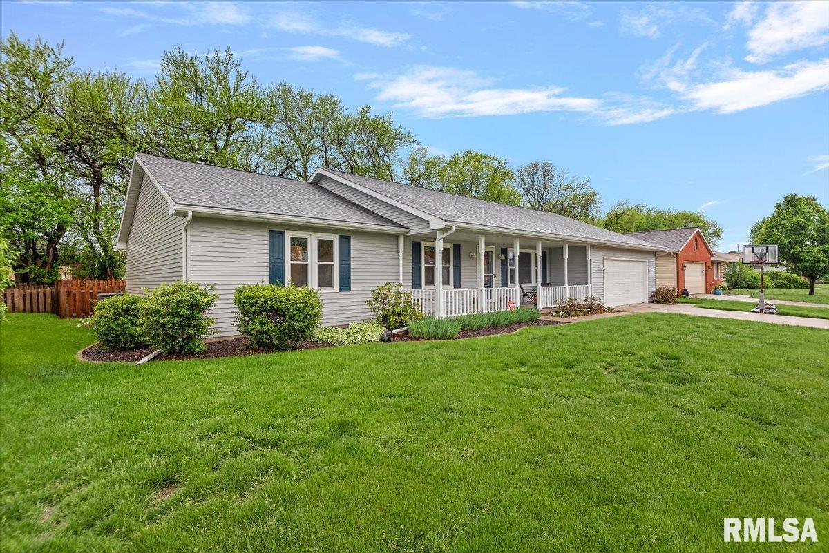 2508 Charlack Avenue Springfield, IL 62704 - Photo 3 of 44