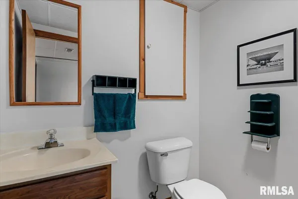 $310,000 | 2508 Charlack Avenue, Springfield, IL 62704