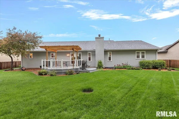 $310,000 | 2508 Charlack Avenue, Springfield, IL 62704