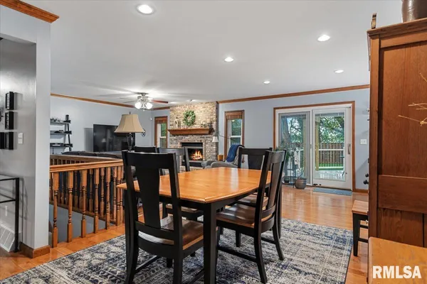 $310,000 | 2508 Charlack Avenue, Springfield, IL 62704