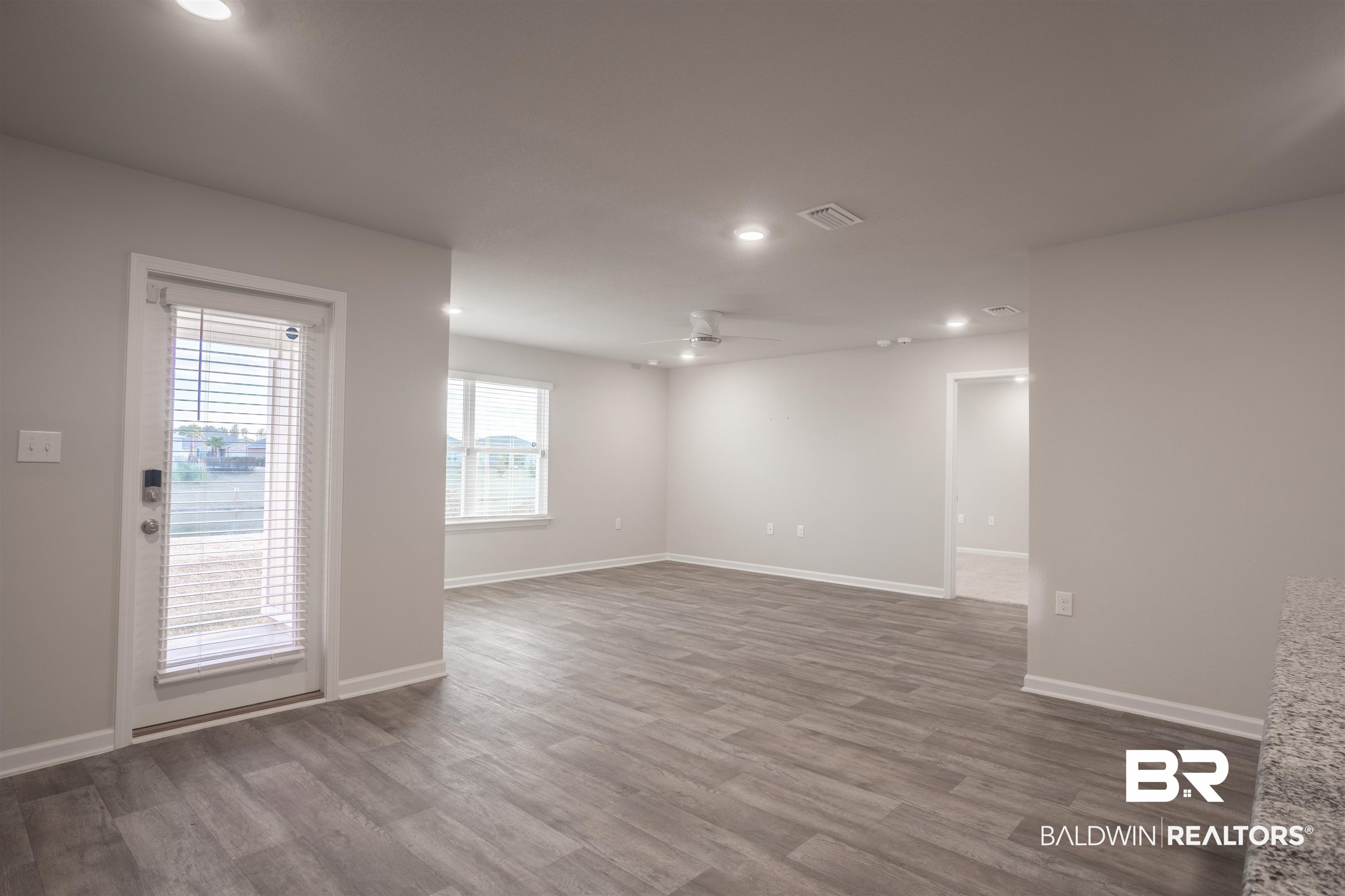 8123 Irwin Loop Daphne, AL 36526 - Photo 8 of 32