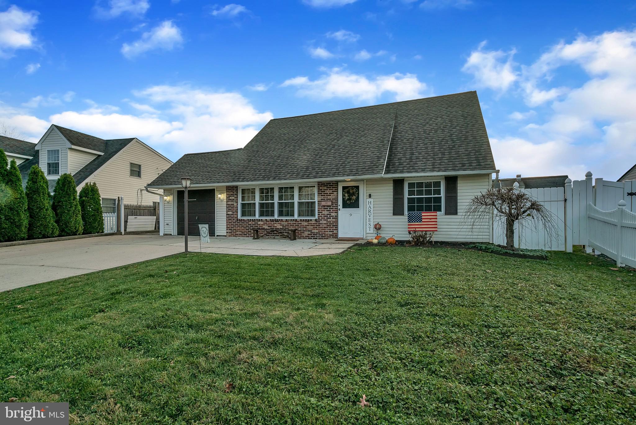 9 Micahill Road Levittown, PA 19056 - Photo 1 of 28 Gallery Image 1