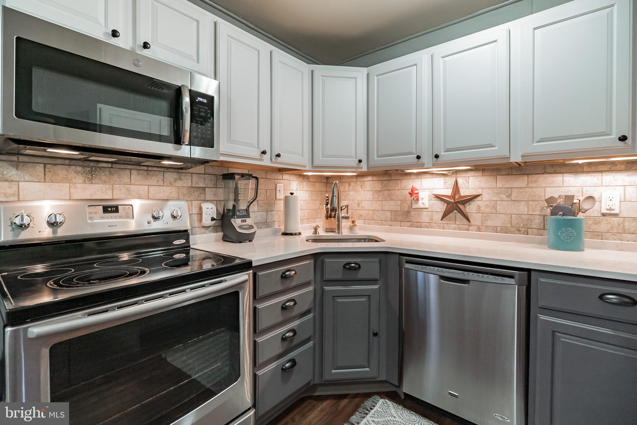 9 Micahill Road Levittown, PA 19056 - Photo 11 of 28 Gallery Image 11
