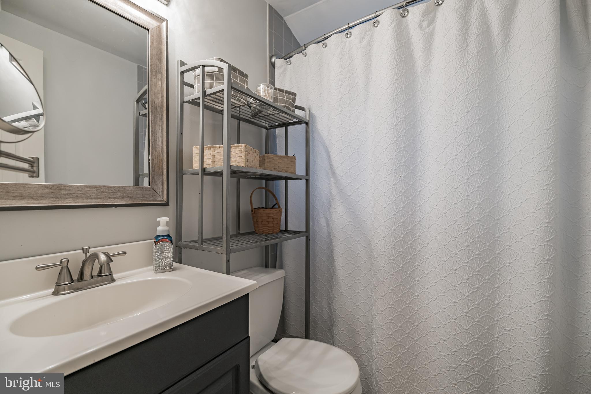 9 Micahill Road Levittown, PA 19056 - Photo 19 of 28 Gallery Image 19