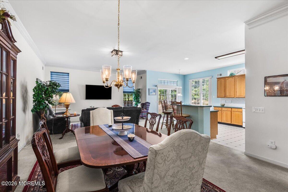 08-Dining Room