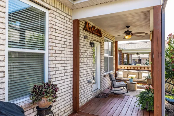 $699,900 | 1035 Nave Court, Nashville, TN 37214